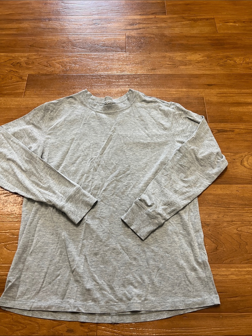 Lululemon long sleeve shirt